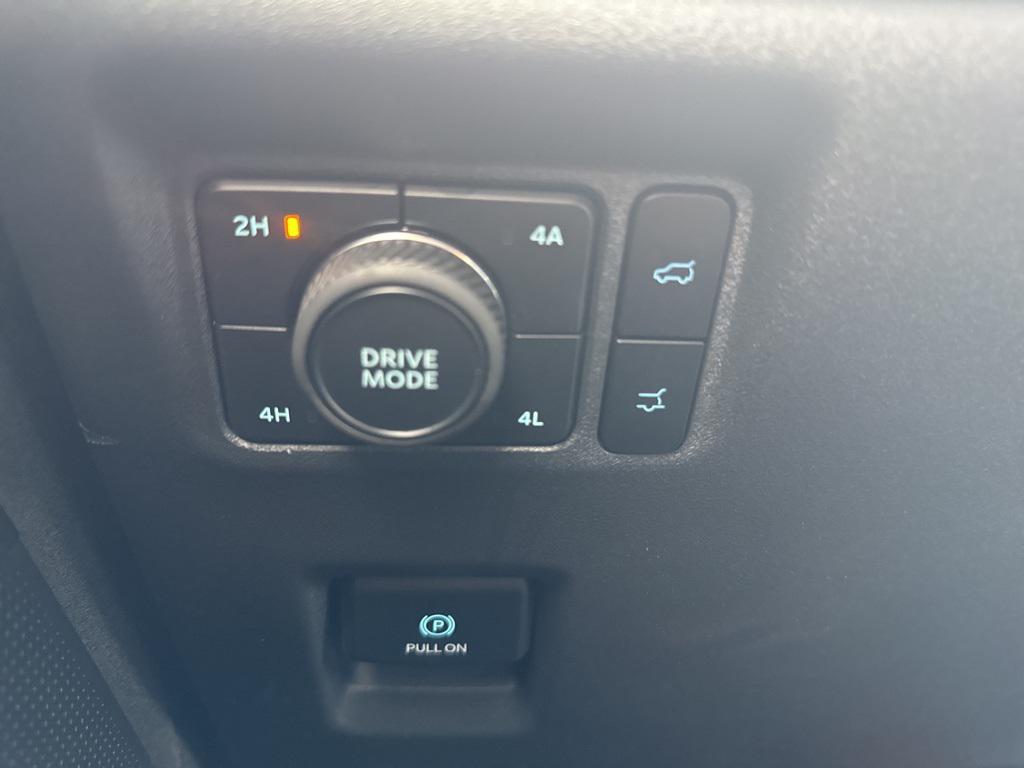 used 2025 Ford Expedition car, priced at $79,993