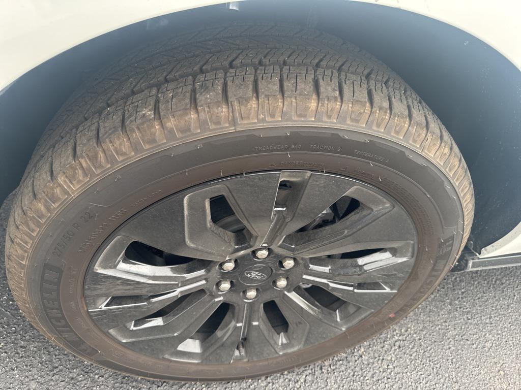 used 2025 Ford Expedition car, priced at $79,993