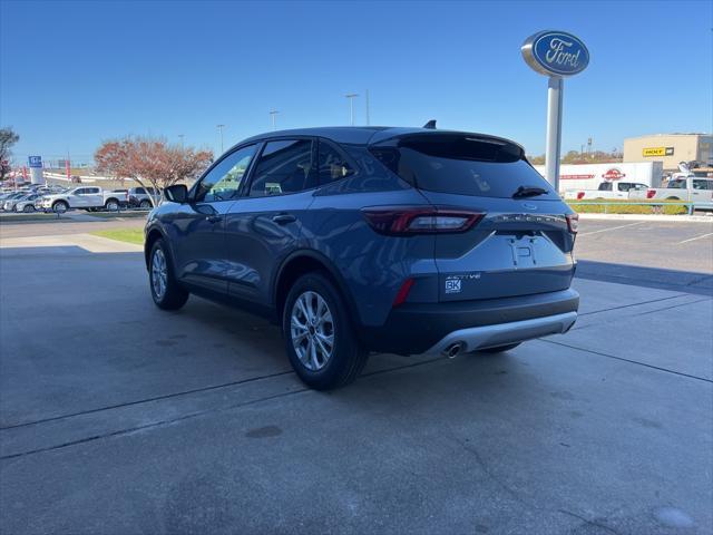 new 2025 Ford Escape car, priced at $29,586