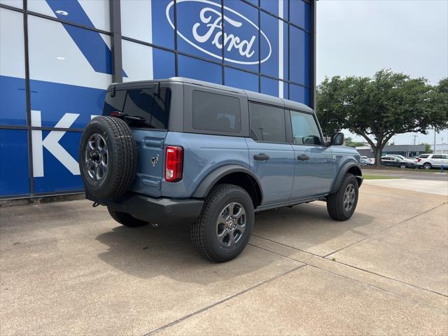 new 2025 Ford Bronco car, priced at $45,703