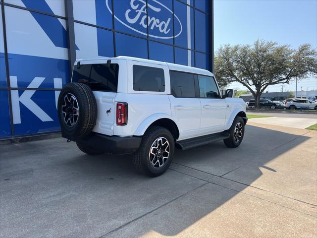 new 2025 Ford Bronco car, priced at $52,024