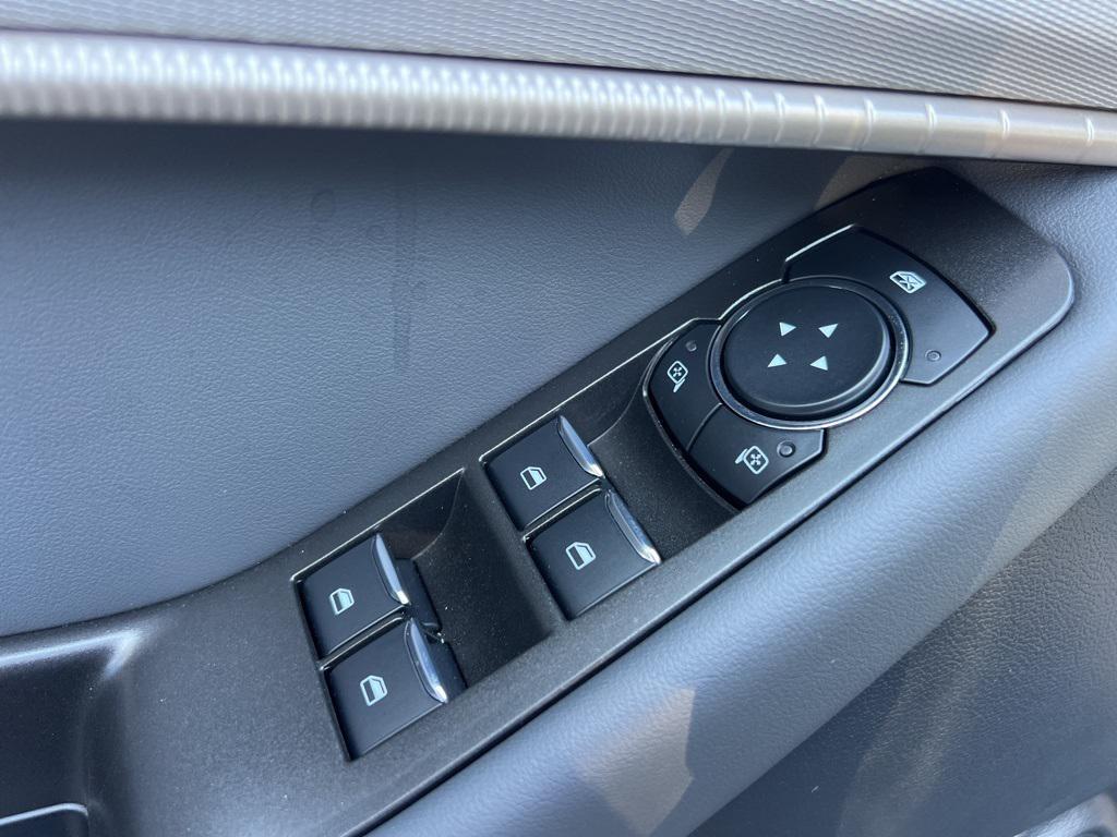 new 2025 Ford Explorer car, priced at $44,964