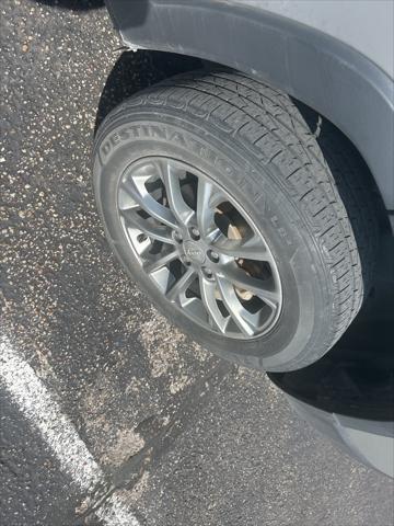 used 2021 Jeep Cherokee car, priced at $16,977