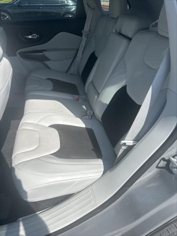 used 2021 Jeep Cherokee car, priced at $16,977