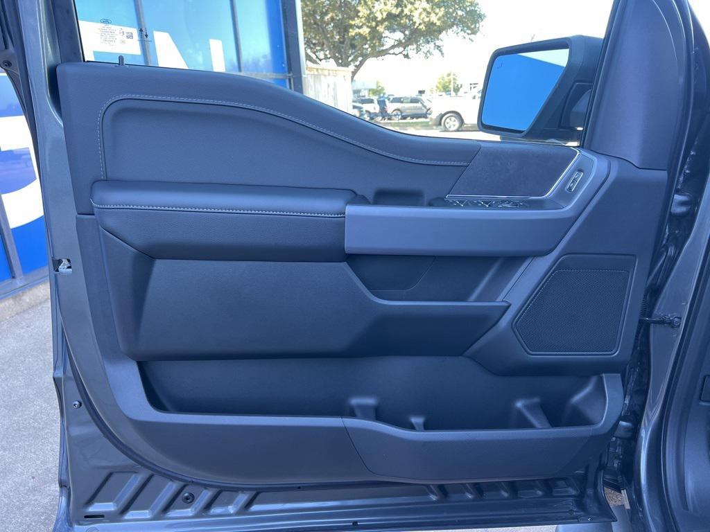 new 2025 Ford F-150 car, priced at $54,655