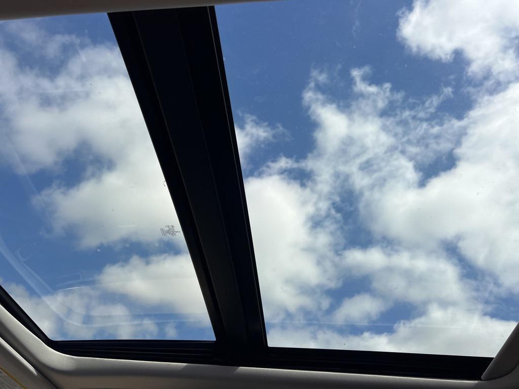 new 2025 Ford Expedition car, priced at $67,725