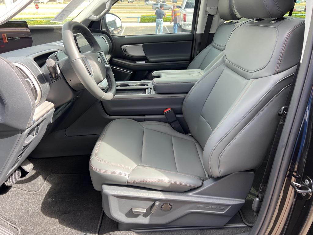 new 2025 Ford Expedition car, priced at $67,725