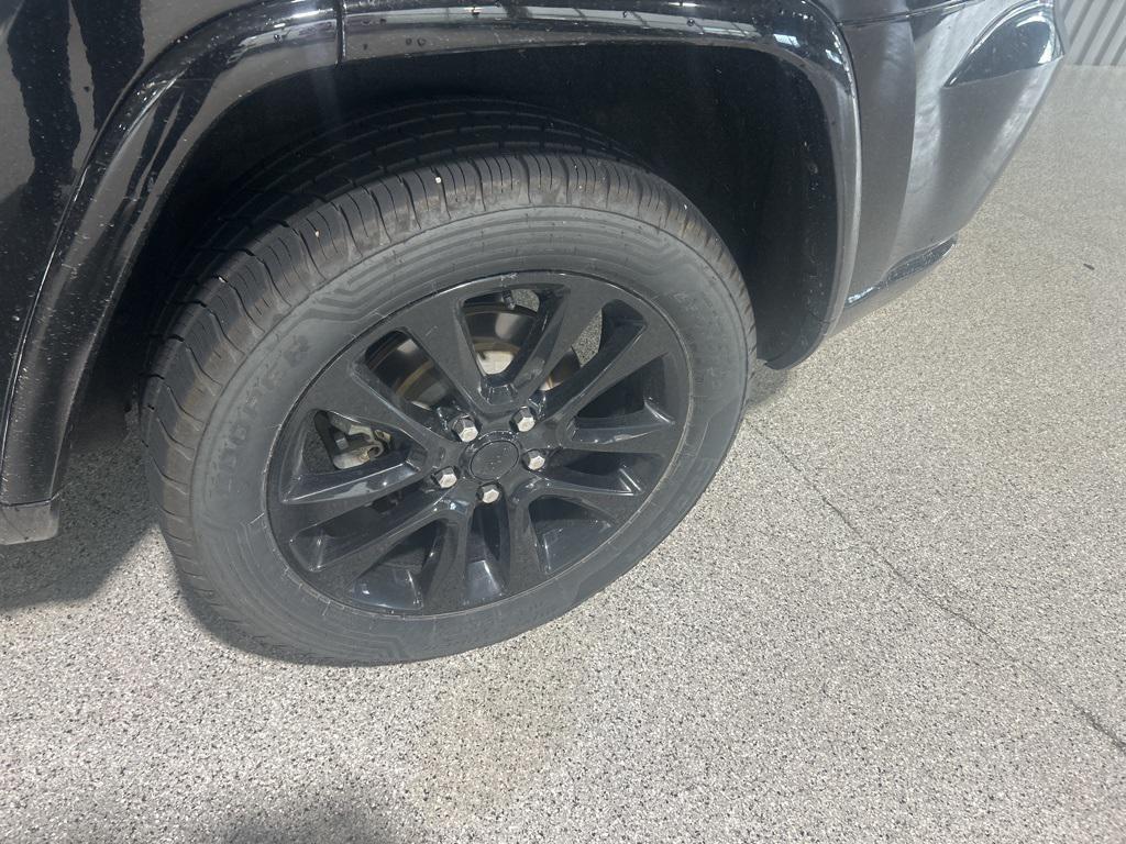 used 2020 Jeep Grand Cherokee car, priced at $20,889