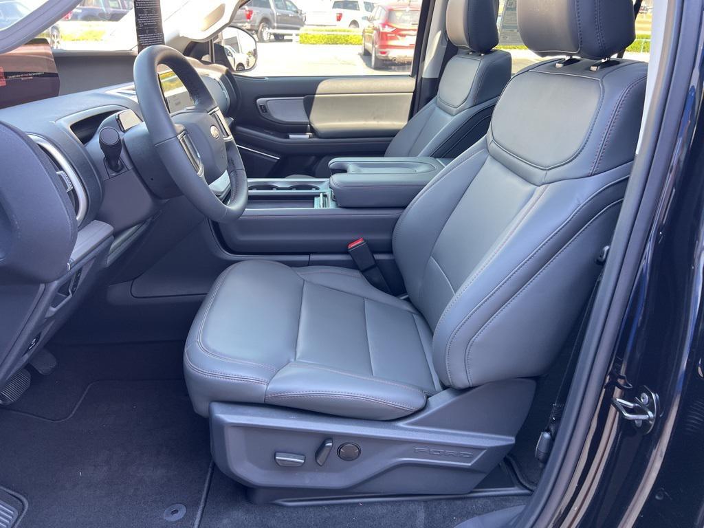 new 2025 Ford Expedition car, priced at $70,144
