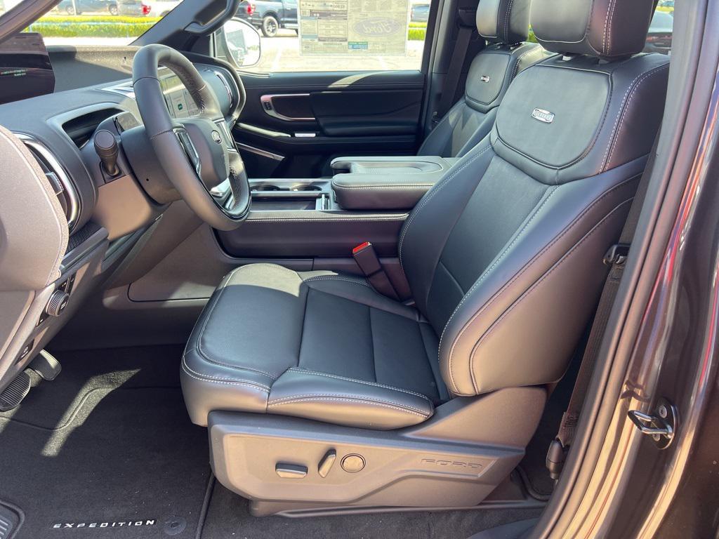 new 2025 Ford Expedition Max car, priced at $87,784