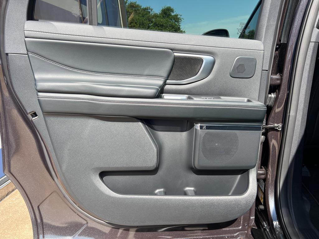 new 2025 Ford Expedition Max car, priced at $87,784