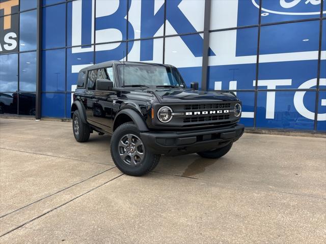 new 2025 Ford Bronco car, priced at $44,020