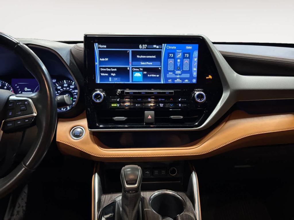 used 2020 Toyota Highlander car, priced at $32,953