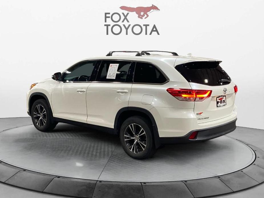 used 2019 Toyota Highlander car, priced at $27,380