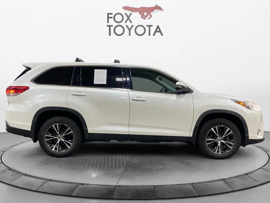 used 2019 Toyota Highlander car, priced at $27,380