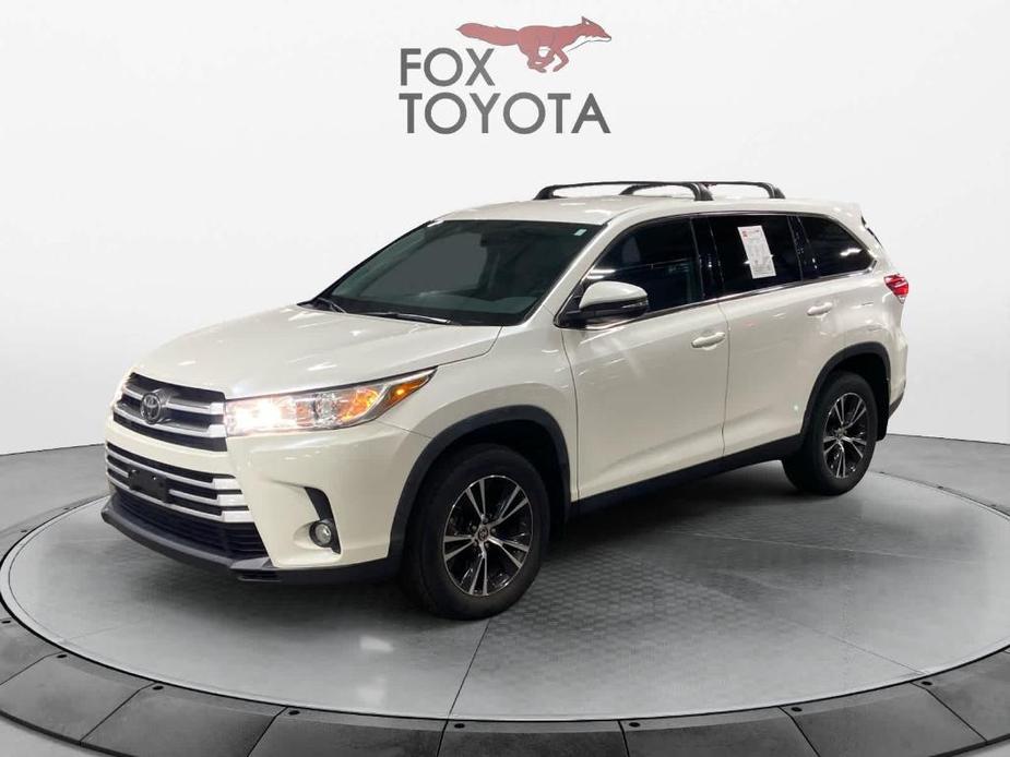 used 2019 Toyota Highlander car, priced at $27,380