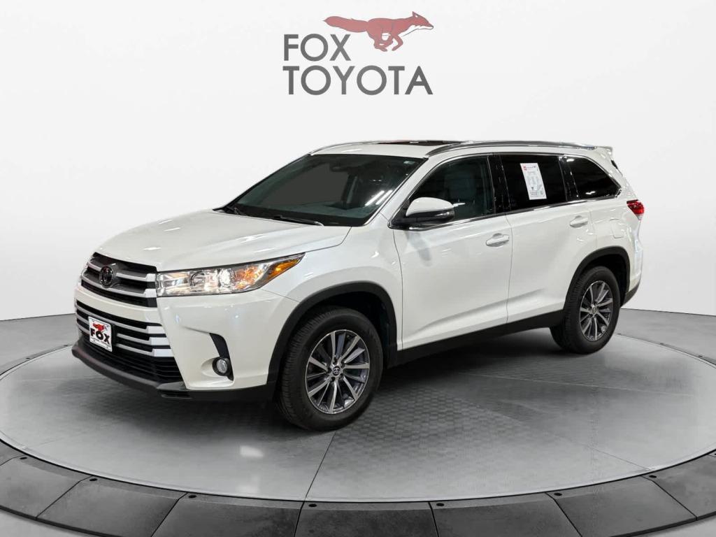 used 2019 Toyota Highlander car, priced at $23,498