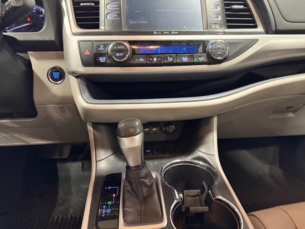 used 2019 Toyota Highlander car, priced at $23,498