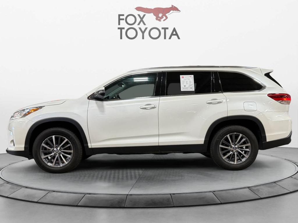used 2019 Toyota Highlander car, priced at $23,498