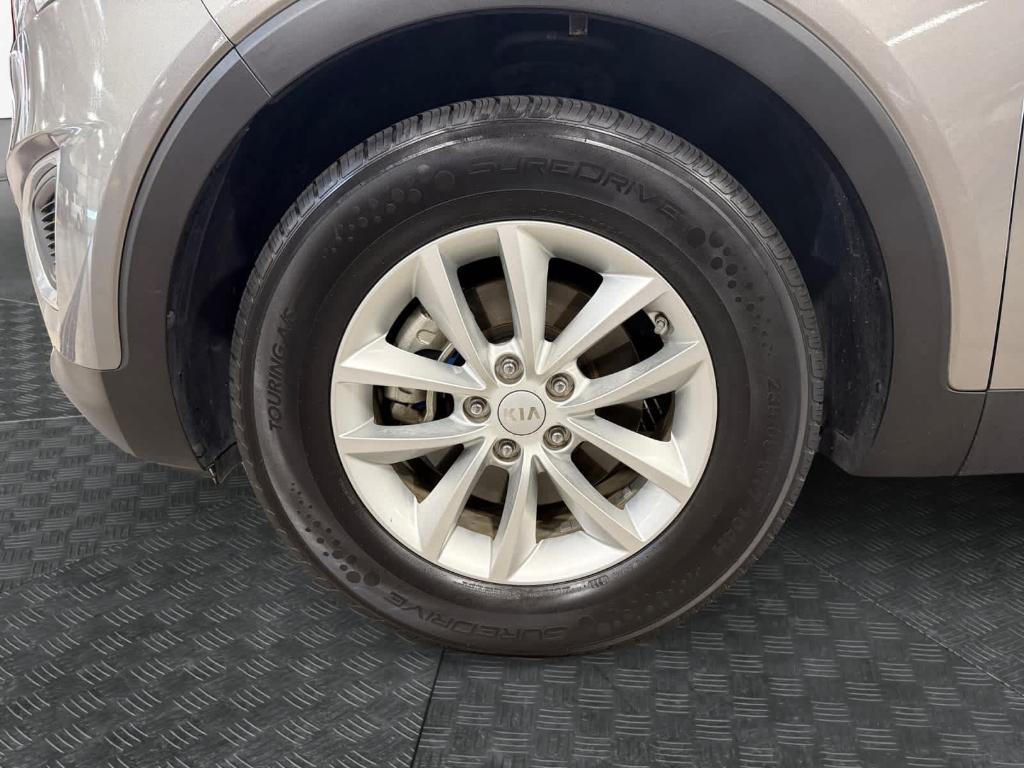 used 2017 Kia Sorento car, priced at $13,794
