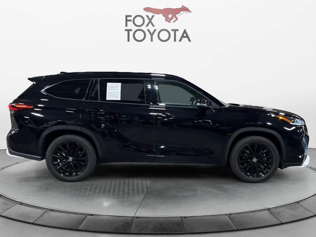 used 2024 Toyota Highlander car, priced at $43,601