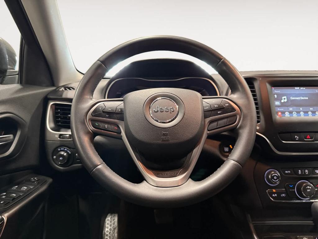 used 2020 Jeep Cherokee car, priced at $13,858