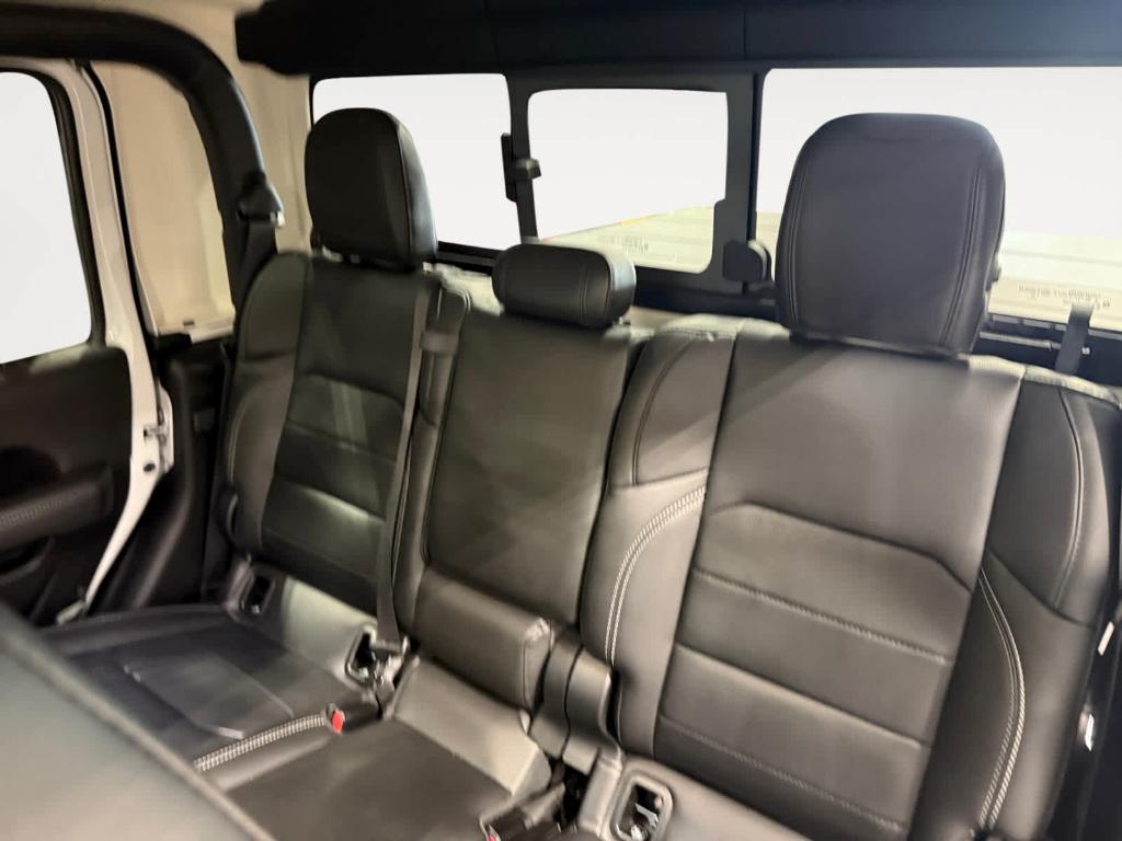 used 2023 Jeep Gladiator car, priced at $40,621