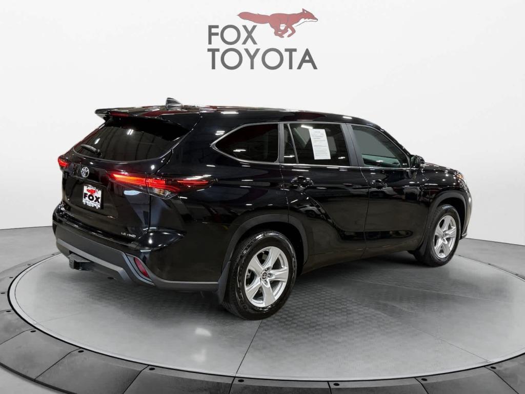 used 2024 Toyota Highlander car, priced at $42,708
