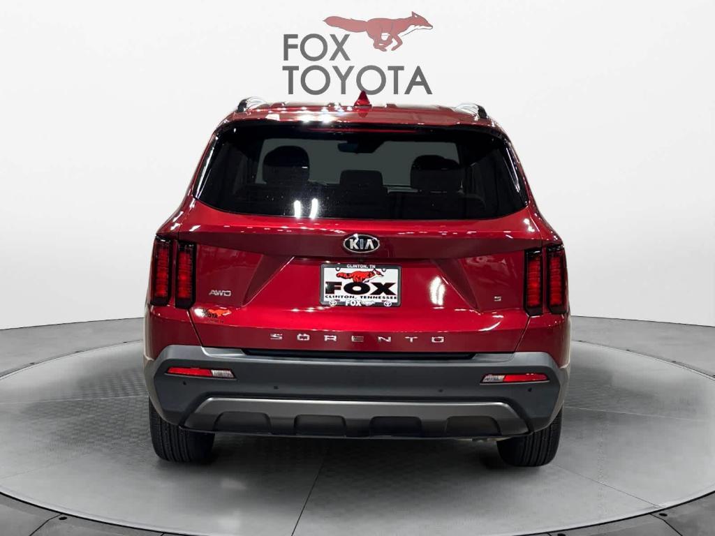 used 2021 Kia Sorento car, priced at $28,428