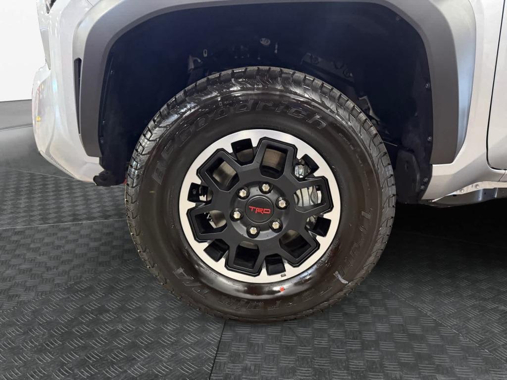 new 2025 Toyota Tacoma car, priced at $43,086