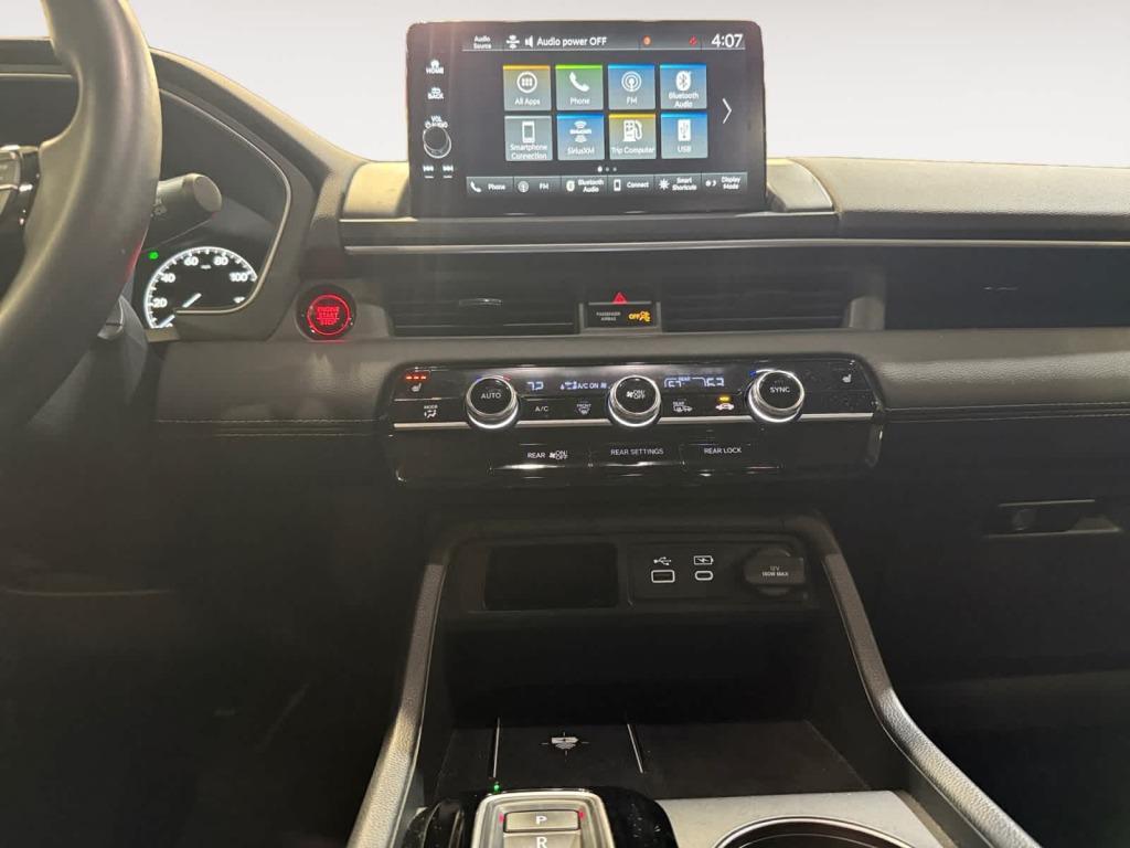 used 2024 Honda Pilot car, priced at $38,698