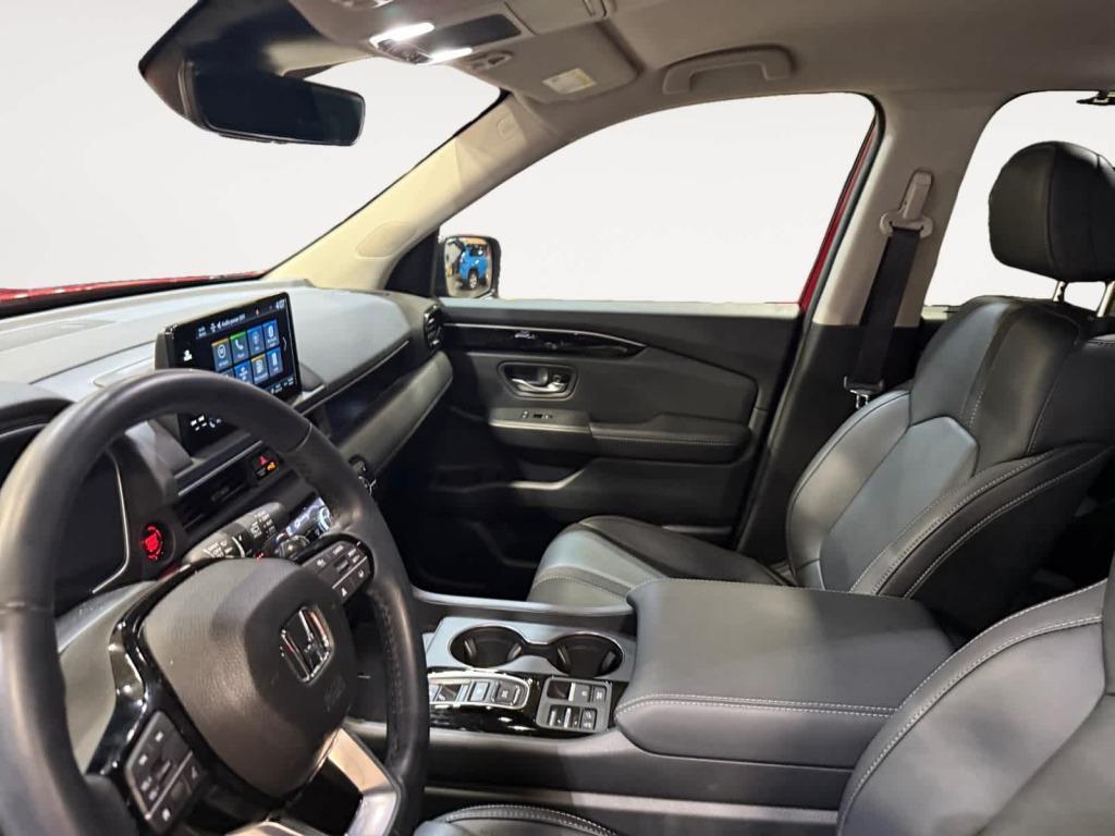 used 2024 Honda Pilot car, priced at $38,698