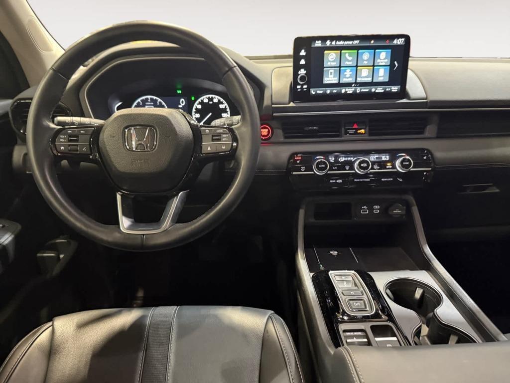 used 2024 Honda Pilot car, priced at $38,698