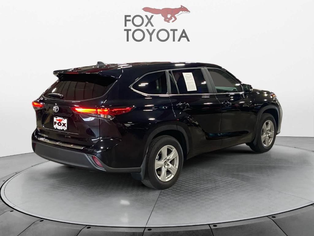 used 2023 Toyota Highlander car, priced at $35,200