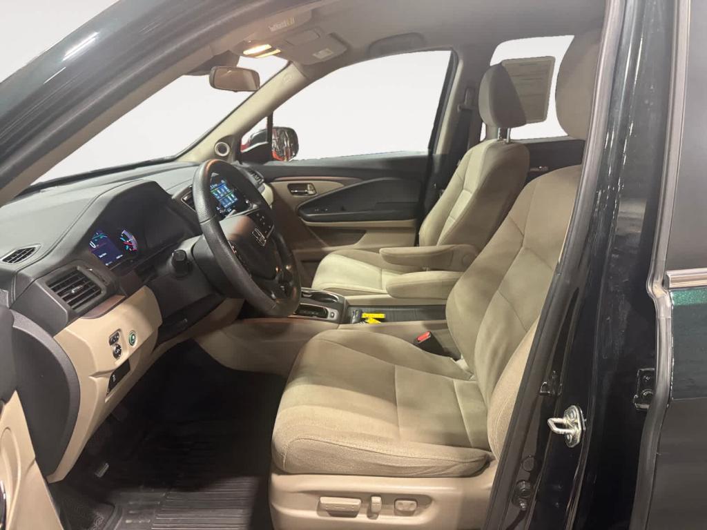 used 2019 Honda Pilot car, priced at $19,621