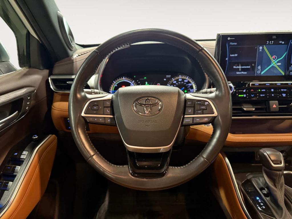 used 2022 Toyota Highlander Hybrid car, priced at $42,691