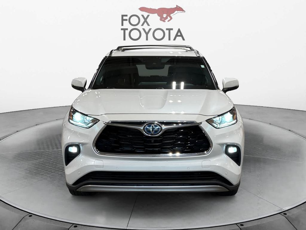 used 2022 Toyota Highlander Hybrid car, priced at $42,691