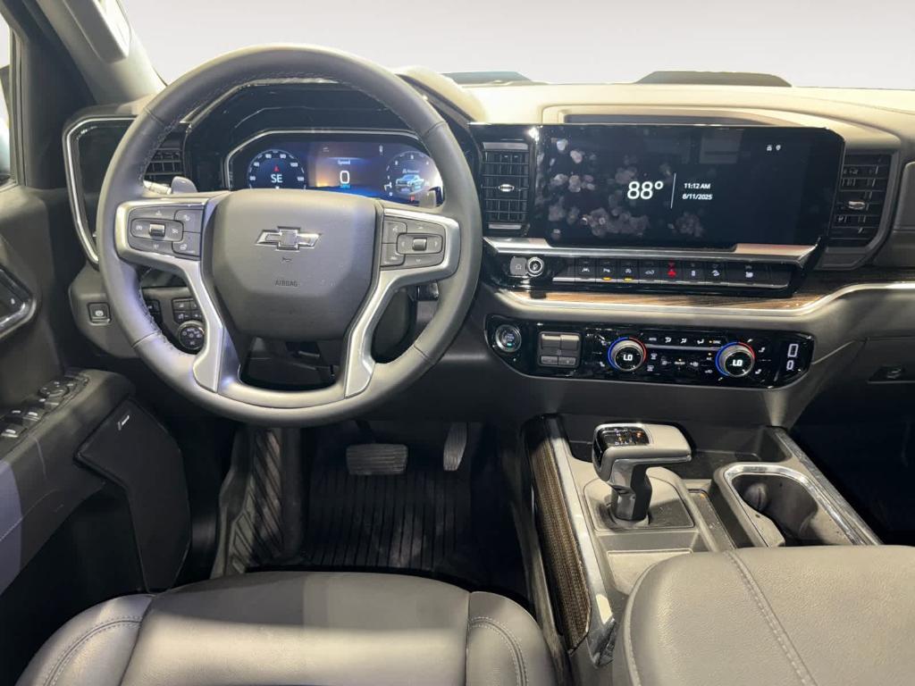 used 2025 Chevrolet Silverado 1500 car, priced at $55,686