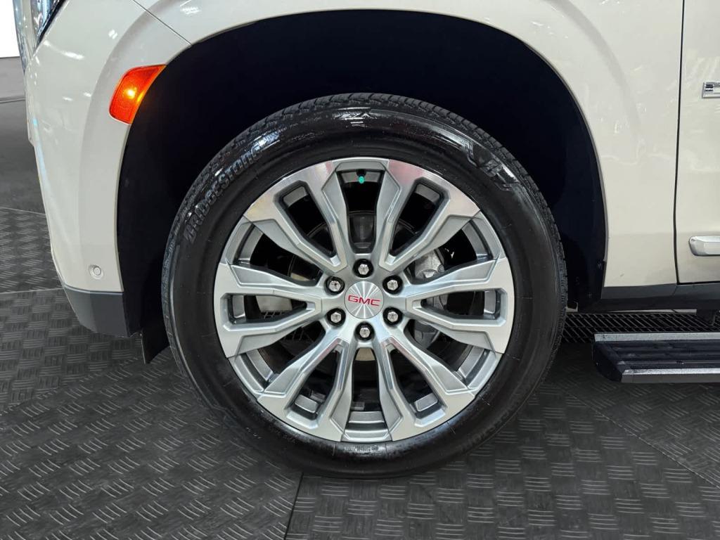 used 2023 GMC Yukon car, priced at $67,185
