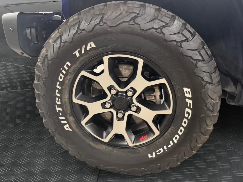 used 2020 Jeep Wrangler Unlimited car, priced at $36,901