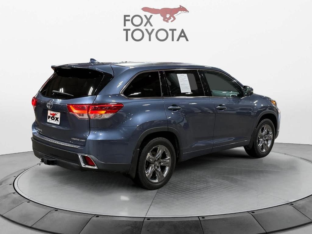 used 2019 Toyota Highlander car, priced at $32,702