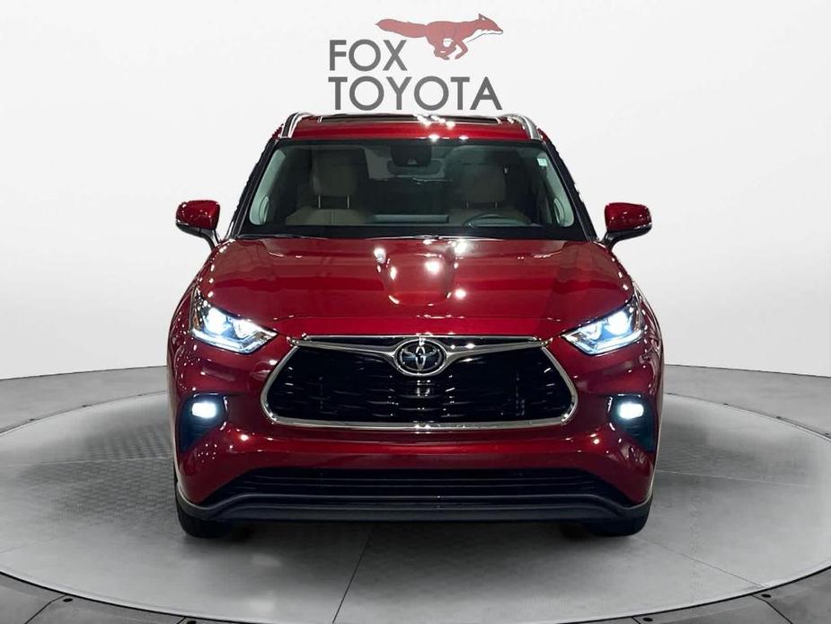 used 2024 Toyota Highlander car, priced at $49,354