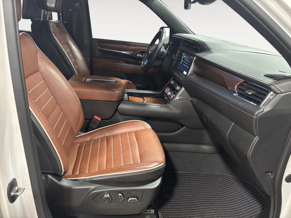 used 2023 GMC Yukon car, priced at $73,521