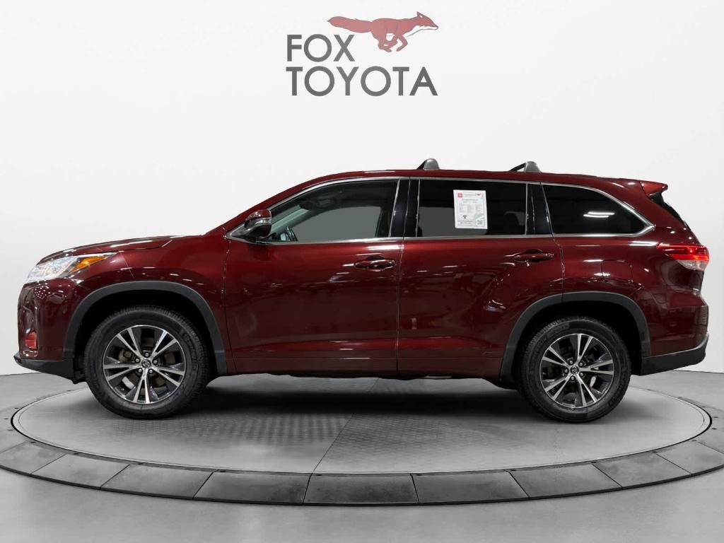 used 2017 Toyota Highlander car, priced at $21,221