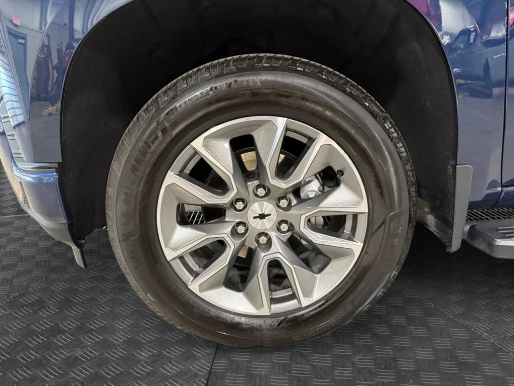 used 2021 Chevrolet Silverado 1500 car, priced at $37,321