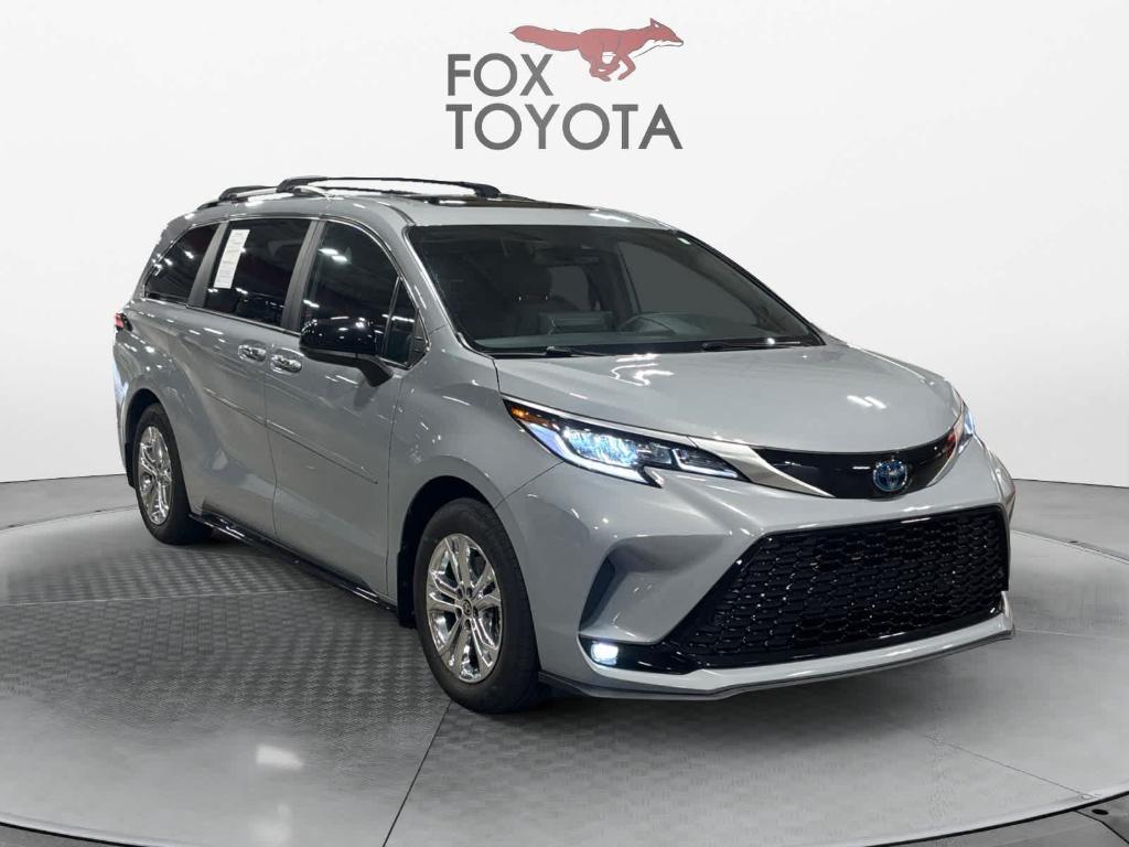 used 2023 Toyota Sienna car, priced at $44,520
