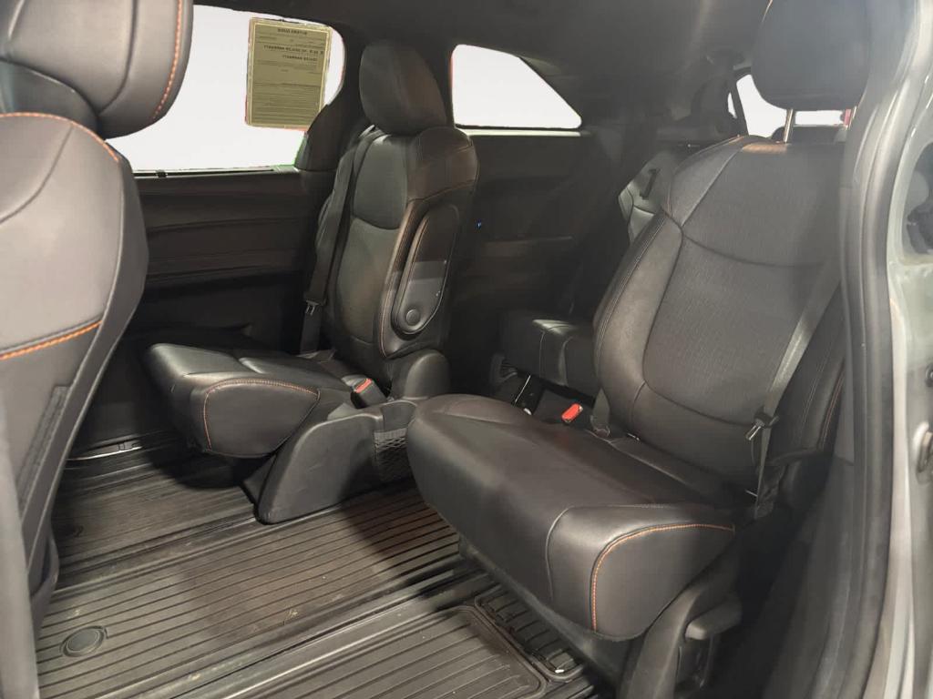 used 2023 Toyota Sienna car, priced at $44,520