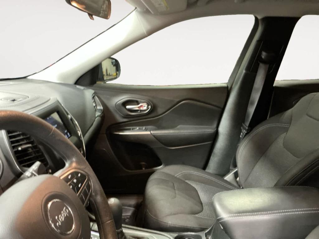 used 2020 Jeep Cherokee car, priced at $17,331