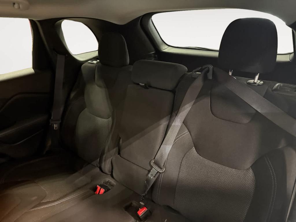 used 2020 Jeep Cherokee car, priced at $18,521