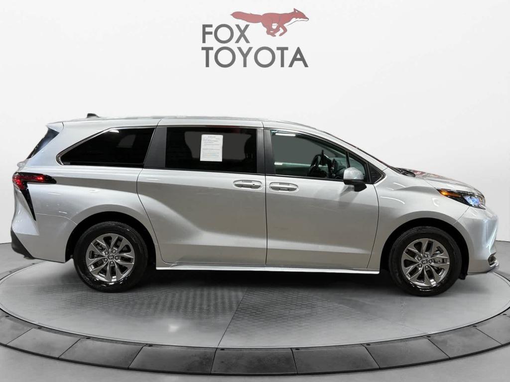 used 2024 Toyota Sienna car, priced at $39,200